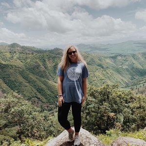Meet your Posher, Ali grace